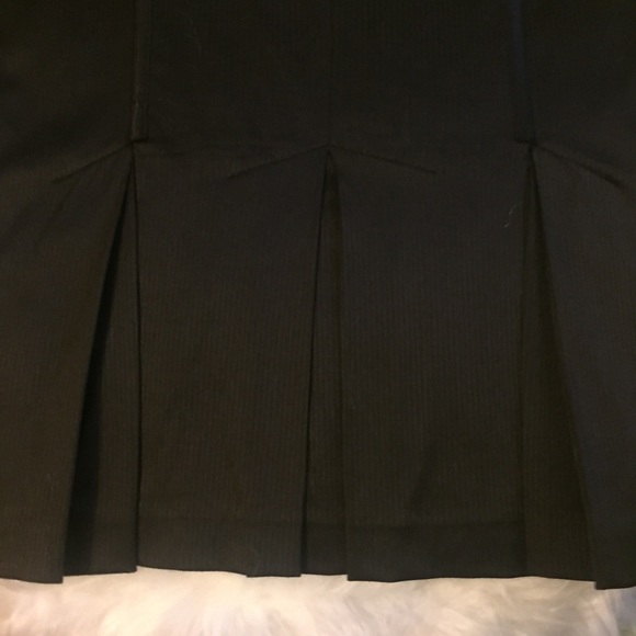 BCX 3-Piece Brown Skirt Suit: Shadow-Stripe w Kick-Pleats & Matching Chemise - Picture 5 of 7